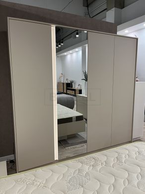 Шафа для одягу Perfect Home Даст / Dast 4-дверна з дзеркалом 4D/220 Беж жива фотографія
