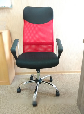 Комп'ютерне крісло Q-025 Signal Червоний жива фотографія