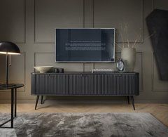Тумба под телевизор Perfect Home Зова/Zova 3-дверная с черными ножками RTV168 Черный реальная фотография