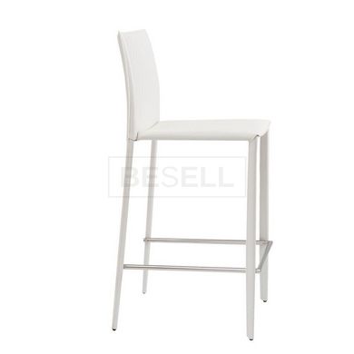 Напівбарний стілець GRAND Concepto Білий жива фотографія
